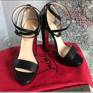 Christian Louboutin Summerissima sz 37